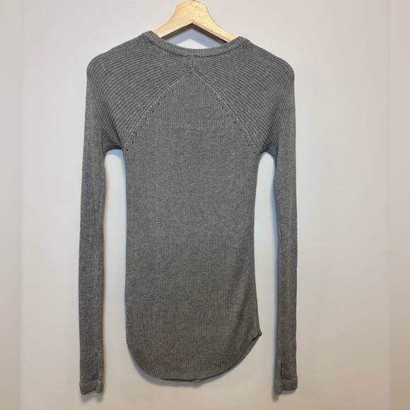 Lululemon Cabin Yogi Long Sleeve | Heathered Medium Grey / Heathered Light Grey - Picture 12 of 14
